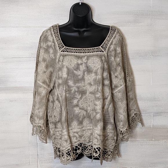 Democracy Tan and Cream Floral Embroidered Blouse with Bell Sleeves Size M - Picture 1 of 5